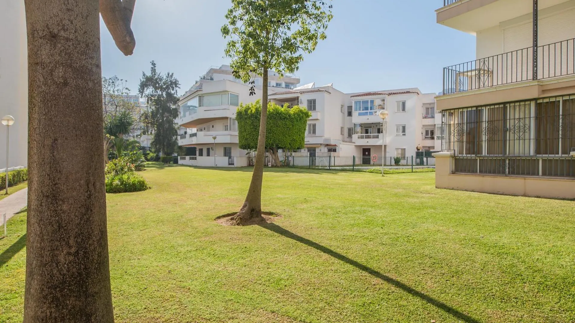 Brisare Mar - Apartamento Para 4 Personas A 1 Min De La Playa Con Piscina En Marbellac Appartement